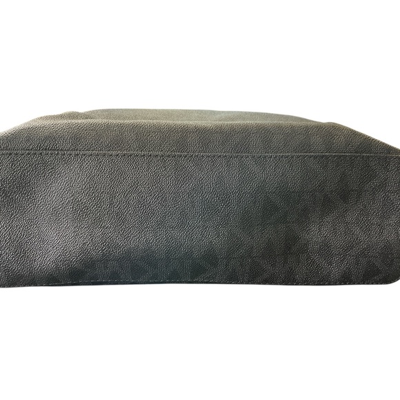 Michael Michael Kors, Signature LRG Black Tote Handles have Trim Wear see pics - Picture 17 of 17